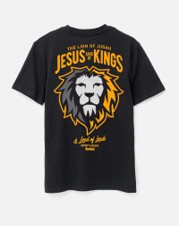 Koszulka-chrzescijańska_Jesus_is_Kng_of_Kings_BLK_01