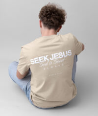 koszulka-chrześcijańska-Seek-Jesus-God-is-Good_DST_04