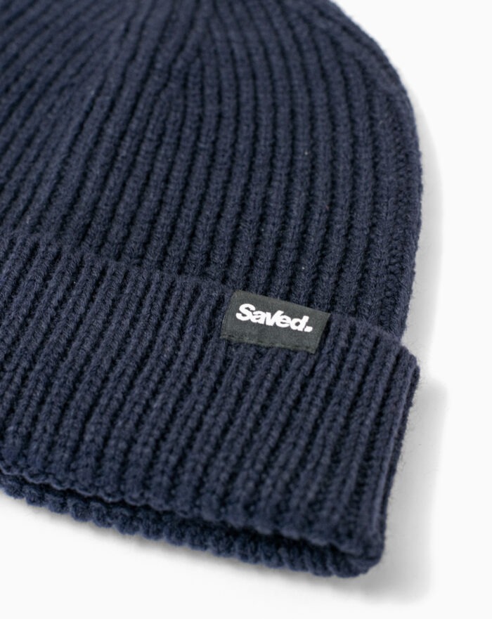 czapka chzreścijańska zimowa Saved granatowa. Prążkowany splot. Christian beanie